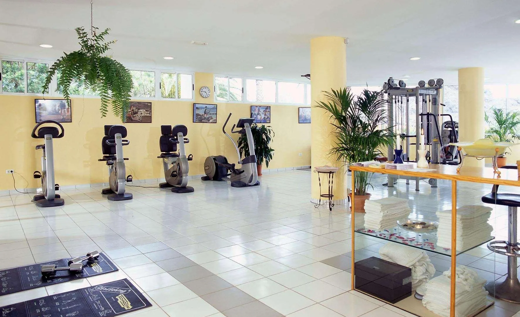 Apartments La Palma, Affiliated By Melia Puerto De Naos Aparthotel