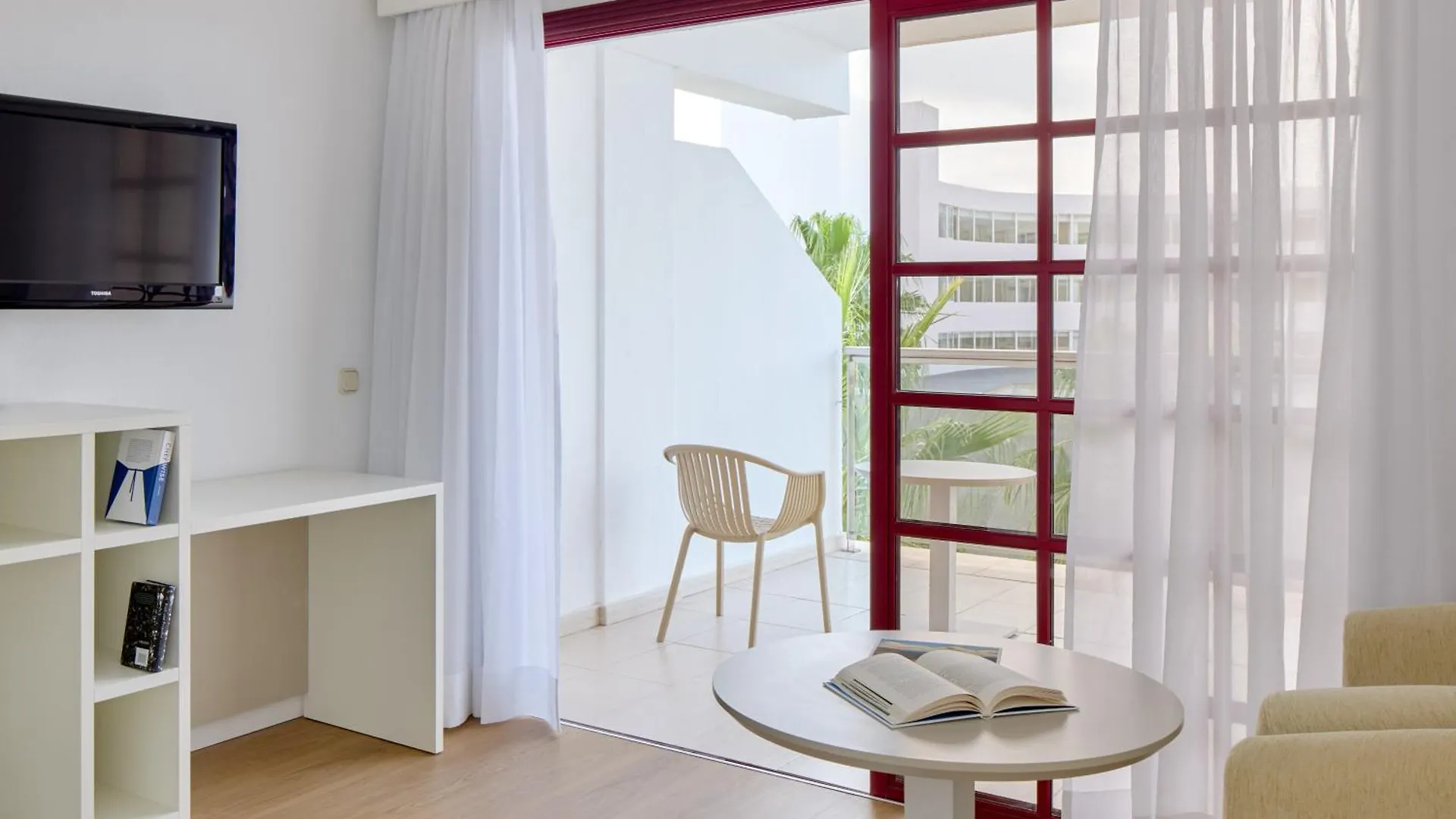 Apartments La Palma, Affiliated By Melia Puerto De Naos 3*,